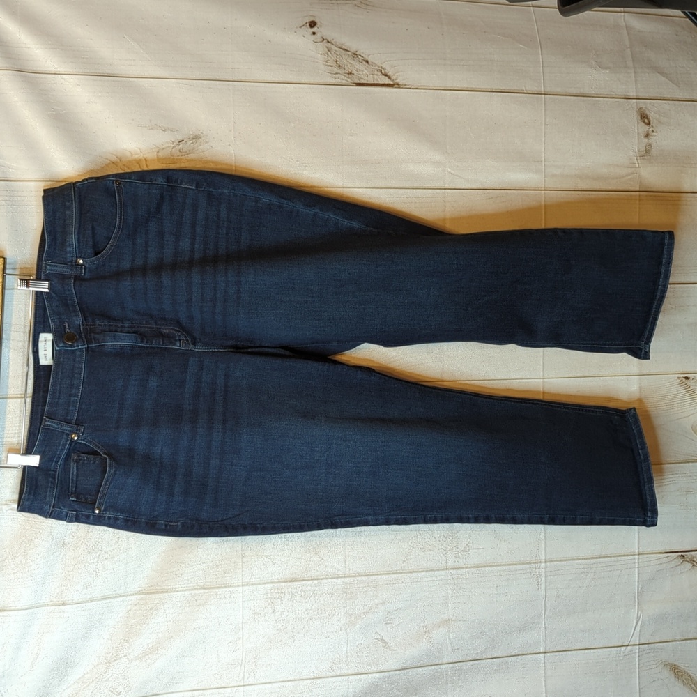 Lane Bryant dark rinse jeans size 24short